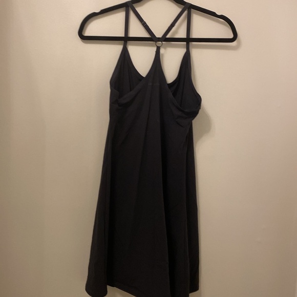 Outdoor Voices Exercise Dress - Picture 5 of 5